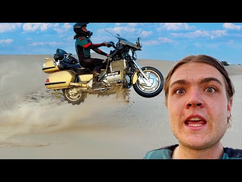 Goldwing with Paddle Tire at Sand Dunes